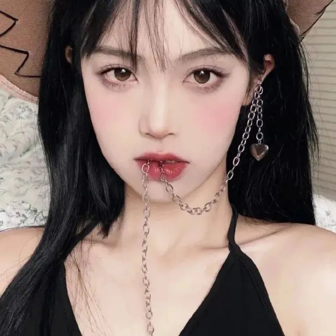 乌鸦小姐与蜥蜴先生